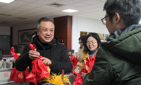 员工关怀  爱在letou乐投